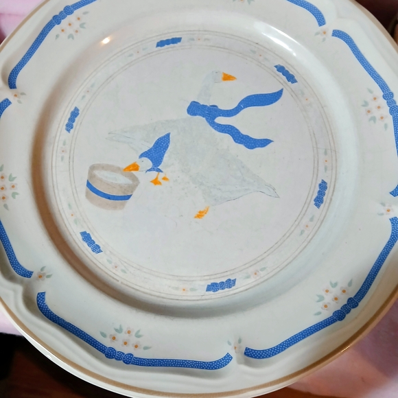 Newcor Stoneware Partial Set Or Replacement Pieces - Picture 2 of 16